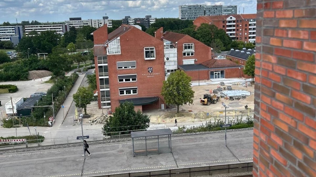 Vallensbæk Strand Apartment | Family Beach Apartment · Near Metro, Shops & Attractions