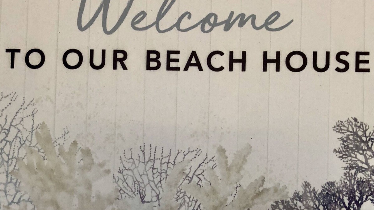 Venus Bay House | Family Beach House- Walking distance to both the beach & the shops