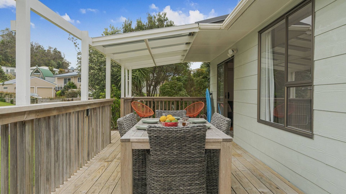 Whiritoa House | Family Beach Retreat - Whiritoa Holiday Home