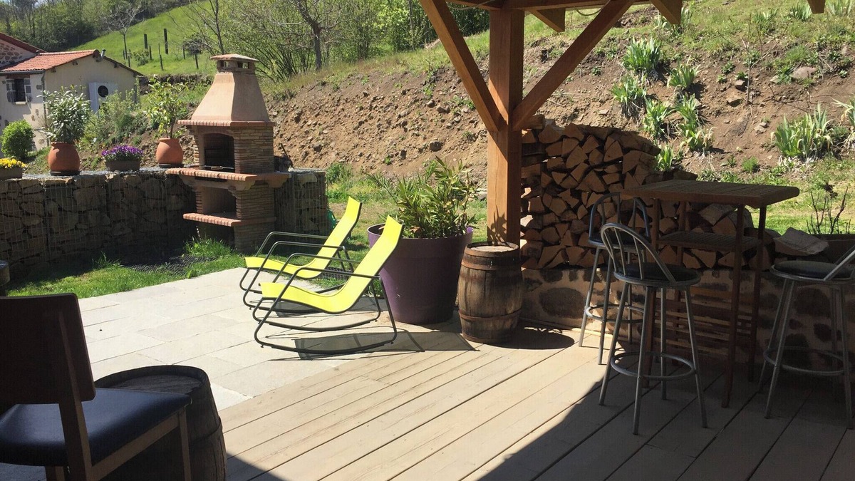 Montaigut-le-Blanc House | Family chalet in a secluded hamlet 35 minutes from Super-Besse