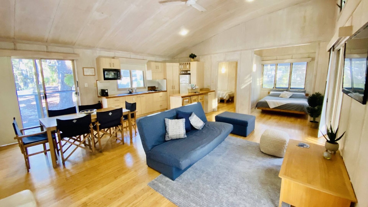 Gold Coast House | Family Eco Lodge - Sleeps 6 - Couran Cove Resort