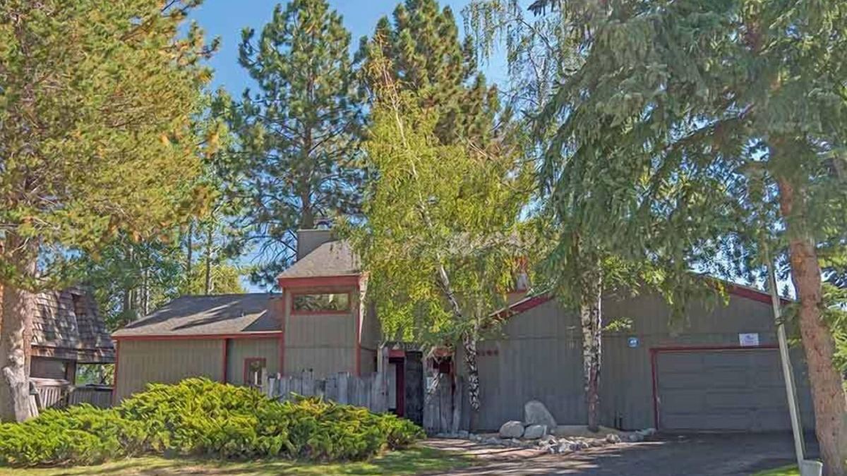 Tahoe Keys House | Family-Friendly Tahoe Keys Home with Hot Tub & Dock - 2130M~