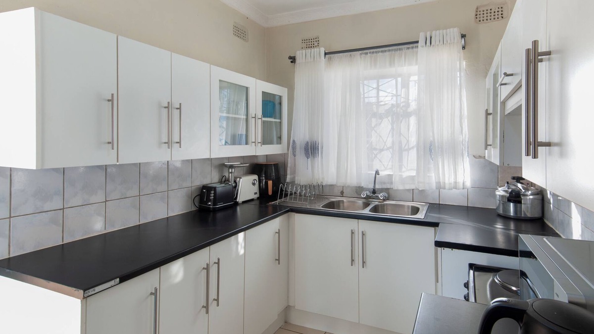 Greendale Cottage | Family friendly 2 bedroom cottage in Greendale Harare