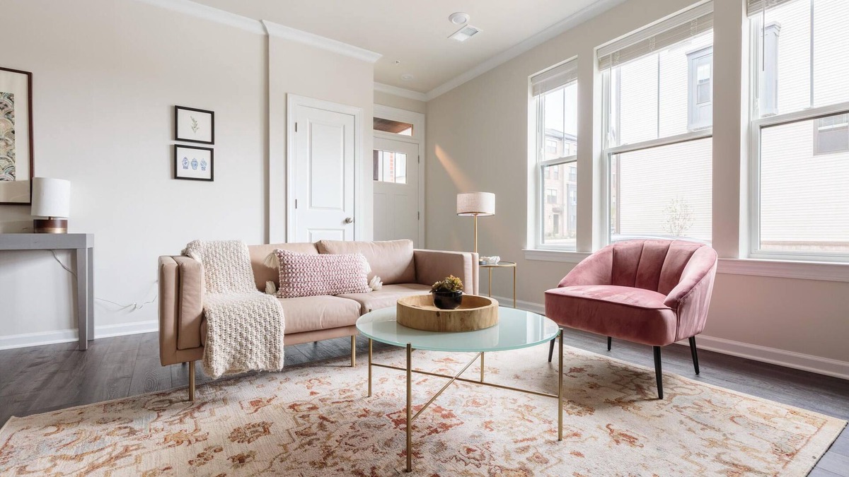 Ashburn House | Family-friendly 3BR Townhouse in Ashburn + Pets OK