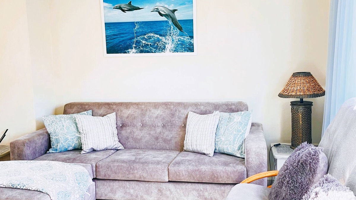 Betty's Bay Apartment | Family-friendly apartment with a sea view and close to the beach