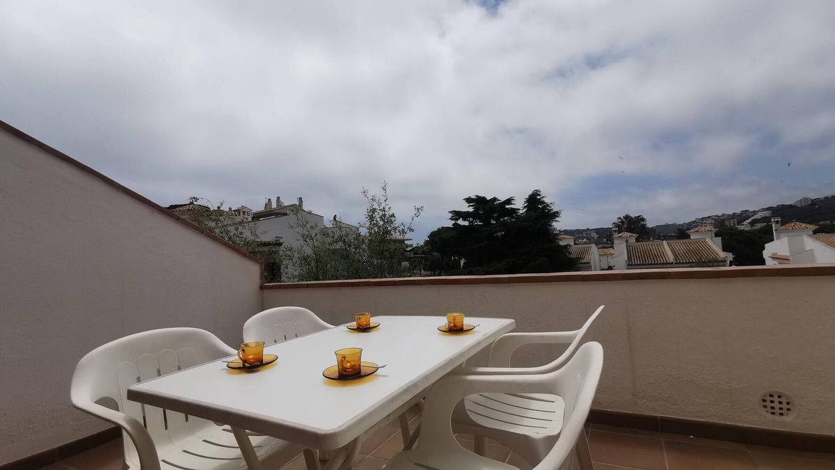 S'Agaro Apartment | Family-Friendly Apartment with Pool, AC, Tennis & Near Beach in S'Agaró, Costa Brava