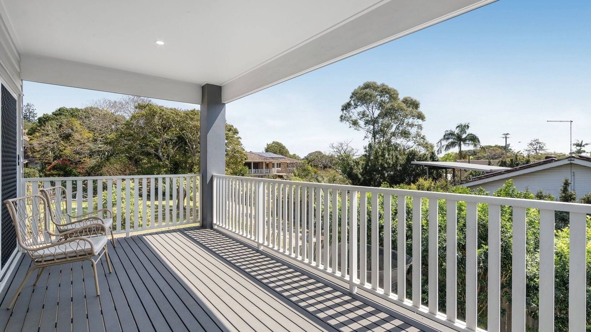 Wavell Heights House | Family-Friendly House with Courtyard Retreat