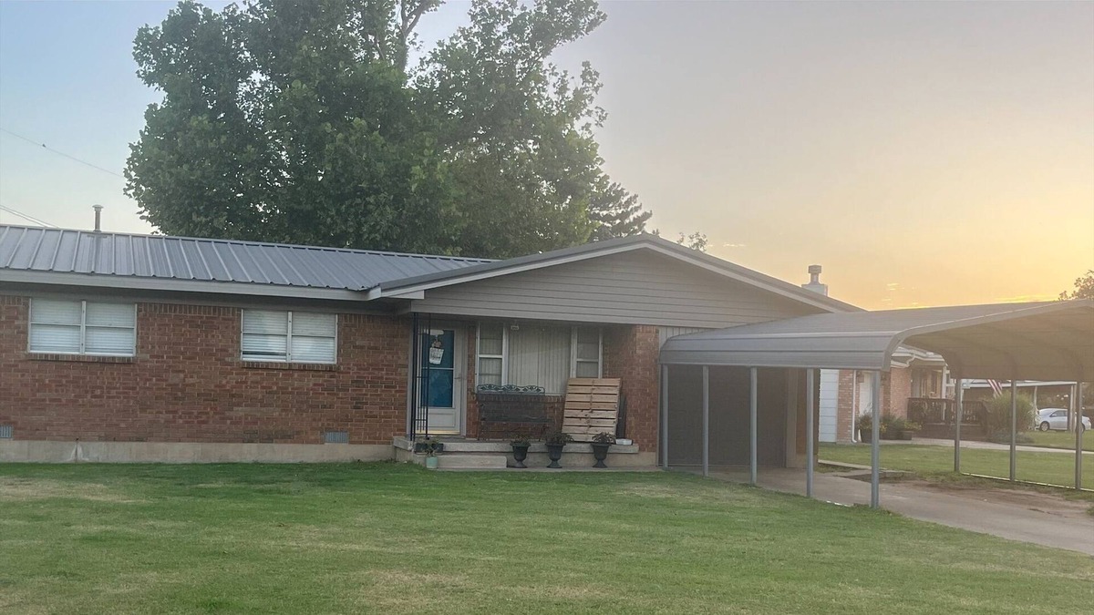 Laverne House | Family Friendly, close to golf course.