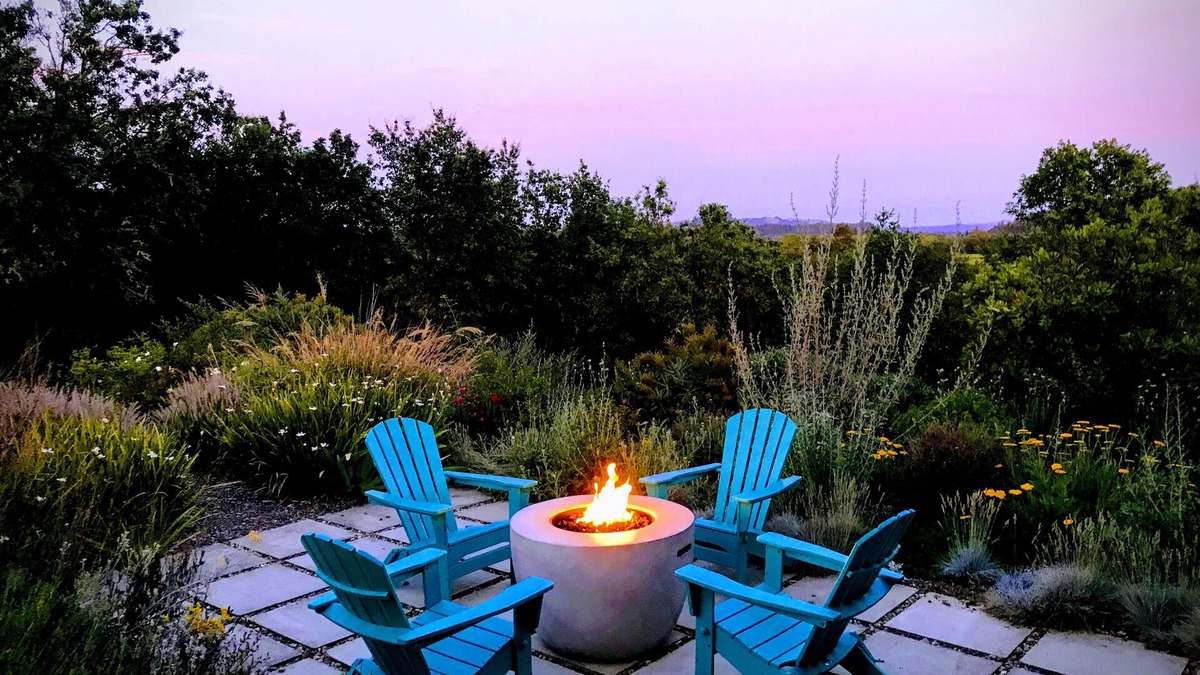 Healdsburg House | Family-Friendly Dry Creek Valley Retreat w/Amazing Views <15 Minutes To Square