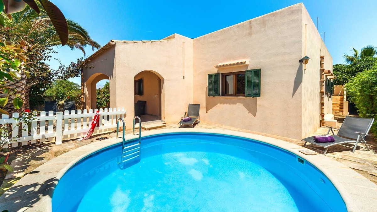 Cala Llombards Villa | Family-friendly villa with pool - Casa Mediterranea