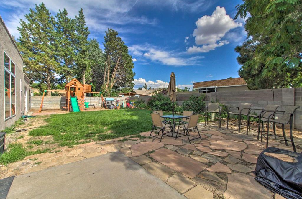 Bear Canyon House | Family-Friendly Escape with Jungle Gym and Yard!