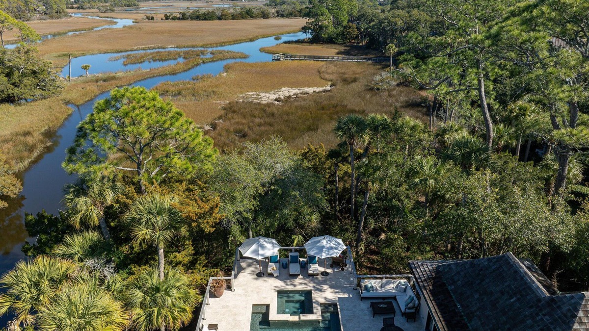 Vanderhorst Plantation House | Family-Friendly Kiawah Stay w/Views + Outdoor Oasis - Pool/Spa