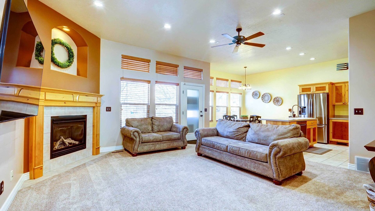 Layton House | Family-Friendly Layton Home: 2 Mi to Hill AFB