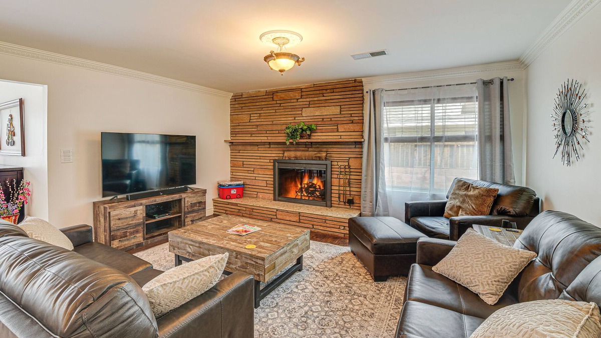 Loma Linda House | Family-Friendly Loma Linda Retreat: Walk to LLU