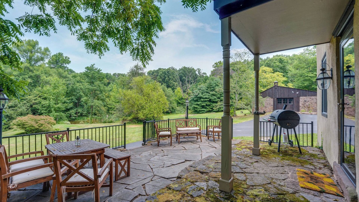 North Coventry Township House | Family-Friendly Pottstown Home w/On-Site Pond!