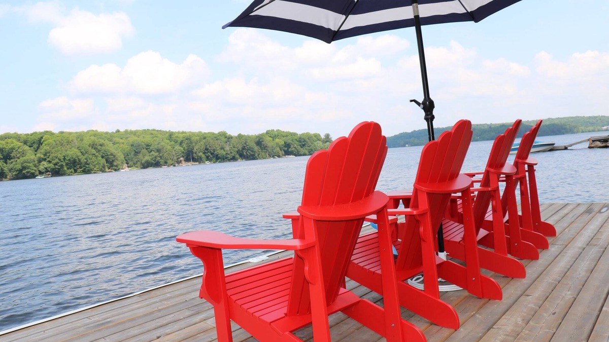 Windermere Cottage | Family Friendly Private Beach with Water Toys + Hot Tub with Stunning Lake Views