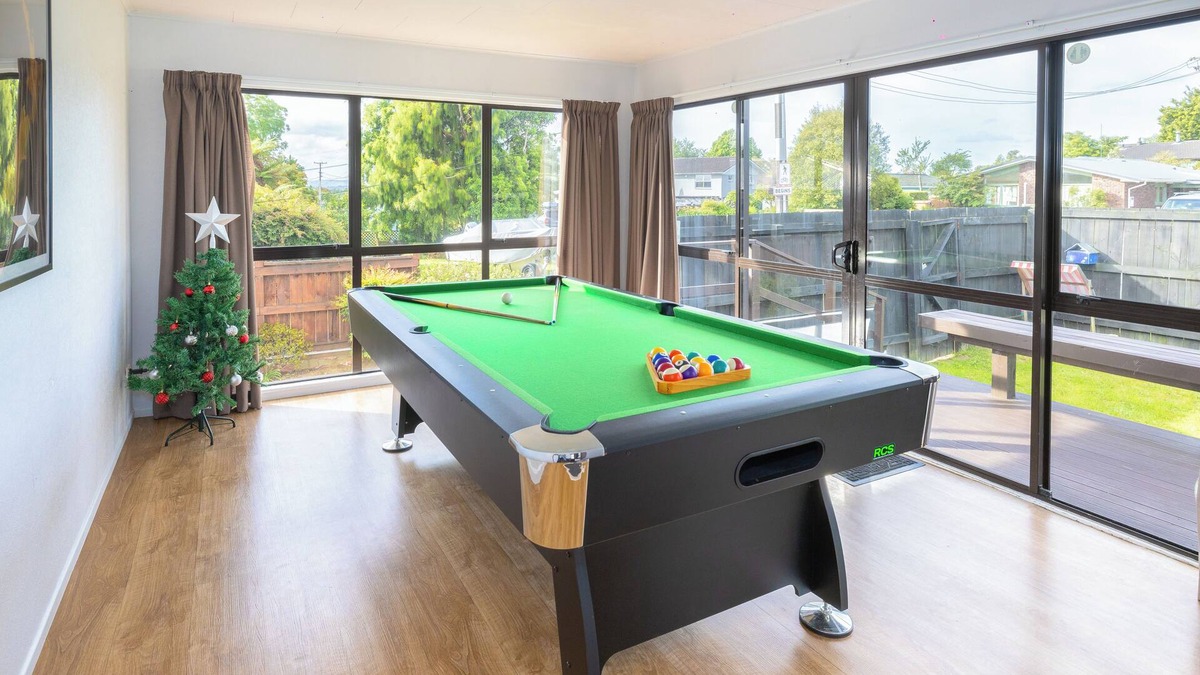 Lynmore House | Family Friendly Retreat in Rotorua's Top Suburb