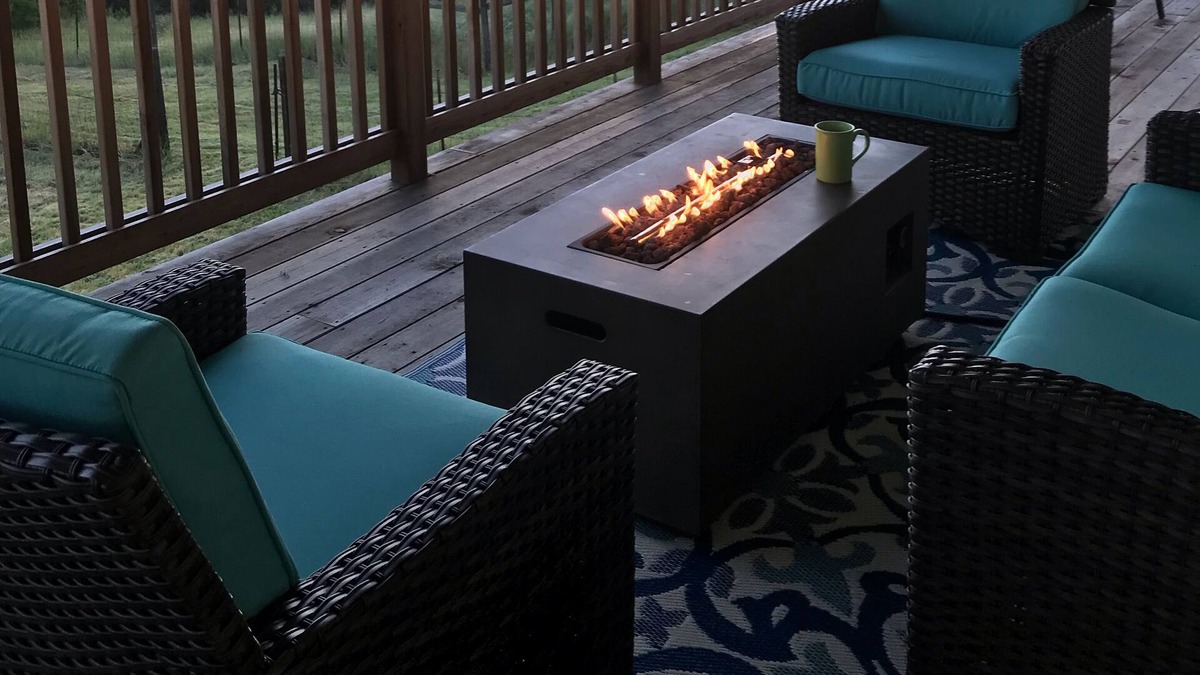 Valley Springs House | Family Friendly Country Home Covered Deck w/Views Games/Toys for All!