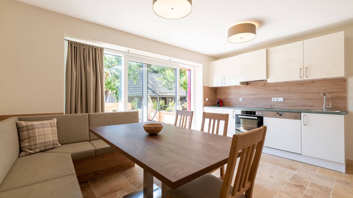 Mauterndorf Apartment | Family-friendly vacation apartment with terrace + barrier-free in a central location