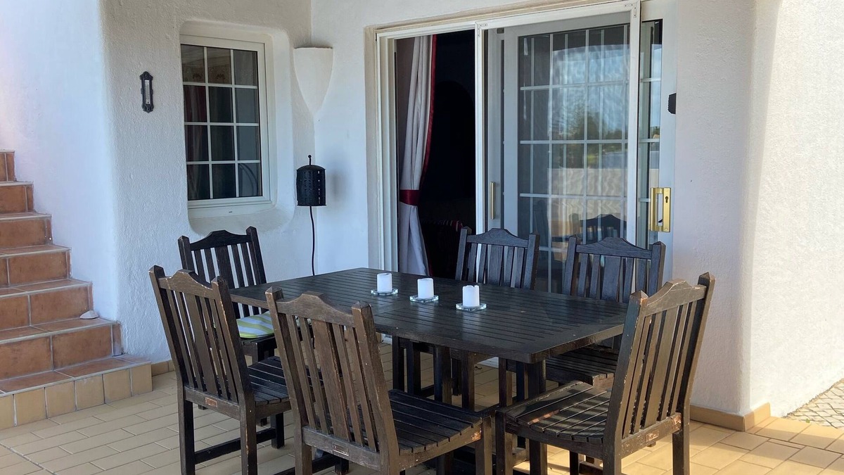 Mato Serrao Villa | Family friendly villa with pool - relaxed cancellation policy for 2022!