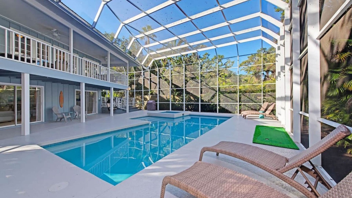 Bay Isle House | Family friendly with large pool