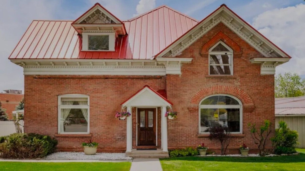 Heber House | Family Getaway! Book this home w/3 bedrooms/8 beds near Park City!