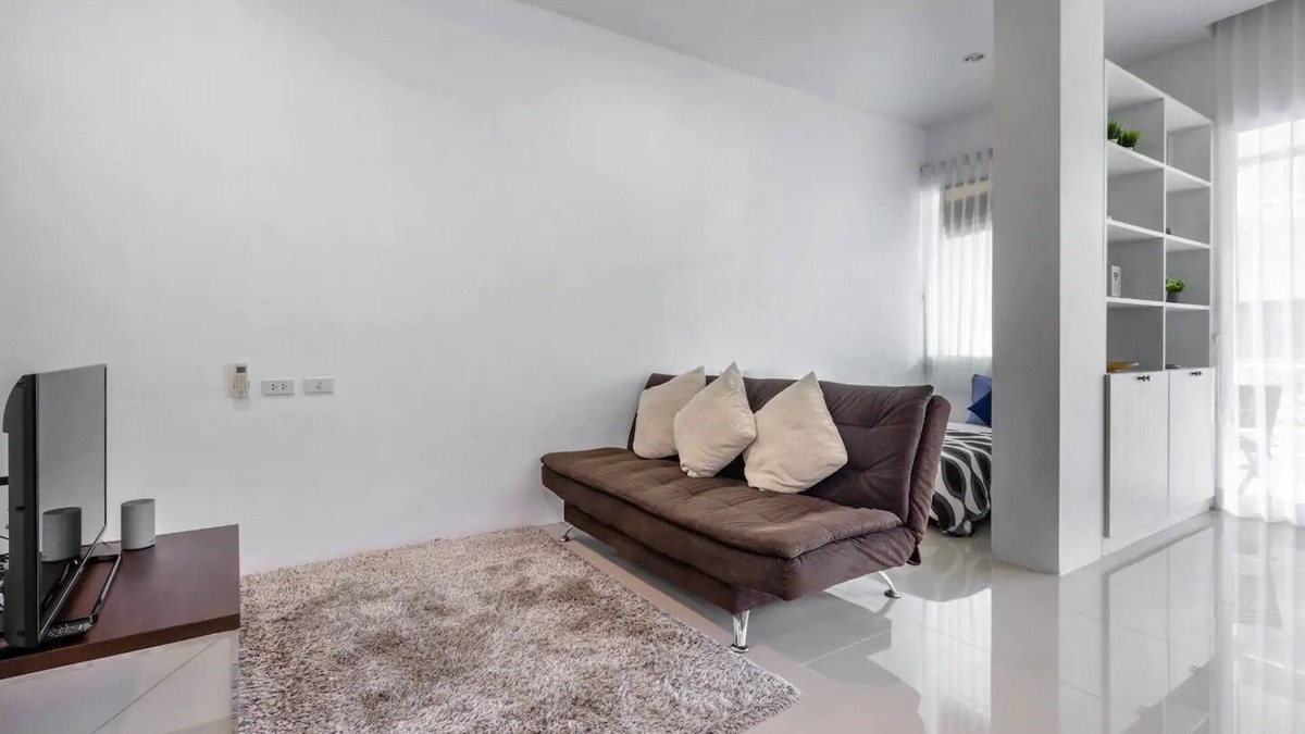 Kamala Condo | ♥ Family Getaway Condo ♥ 1BR | 2 extra beds | Pool | Beach