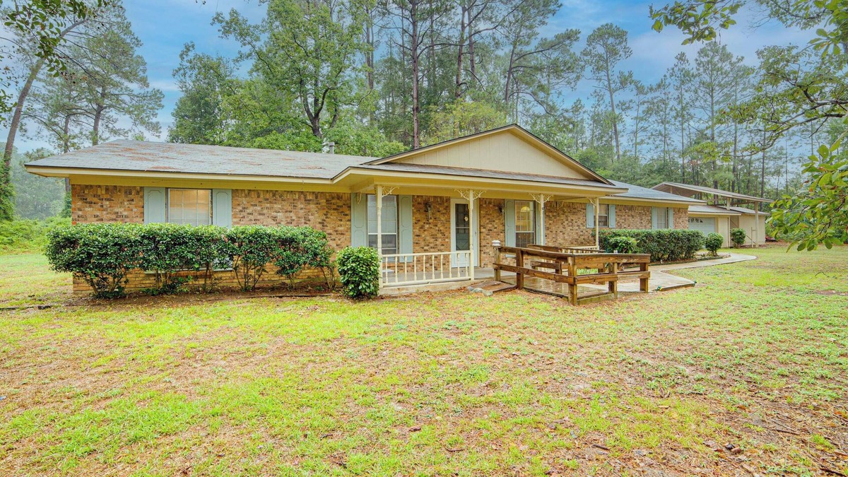 Mineola House | Family Getaway on 4 Acres in Mineola!