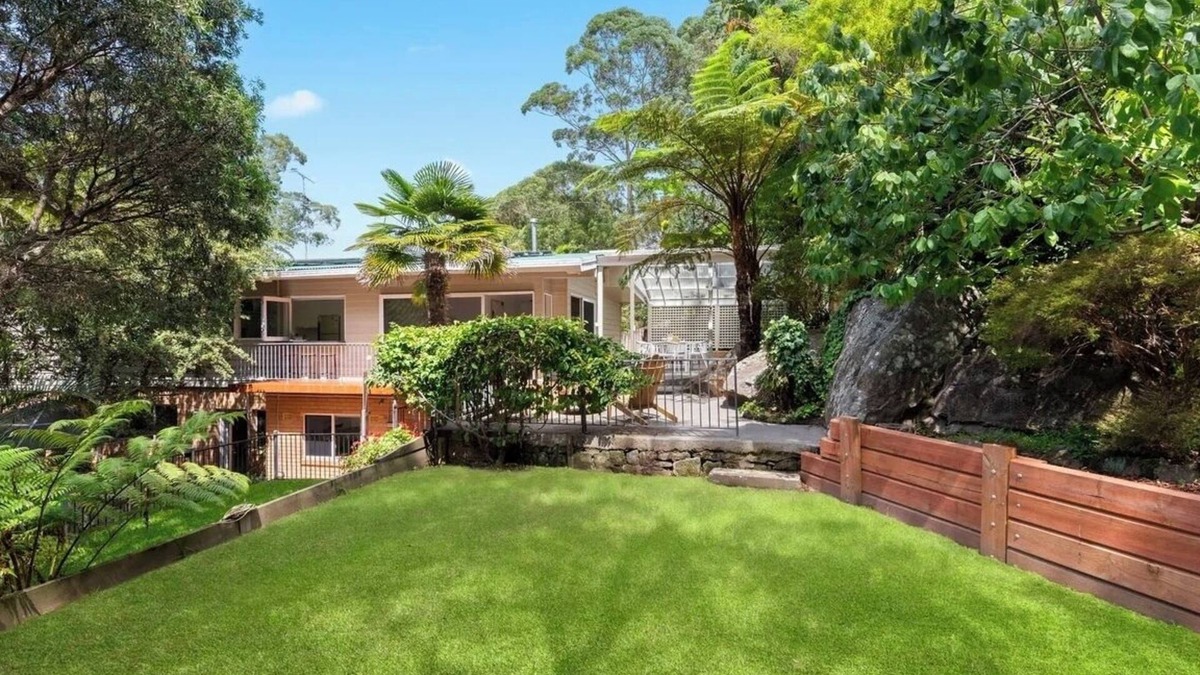 Beacon Hill House | Family haven in Allambie Heights. Relaxed & peaceful cul-de-sac.