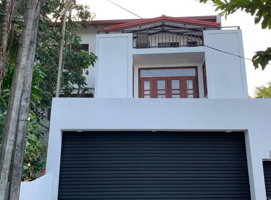 Kolonnawa House | Family Holiday House