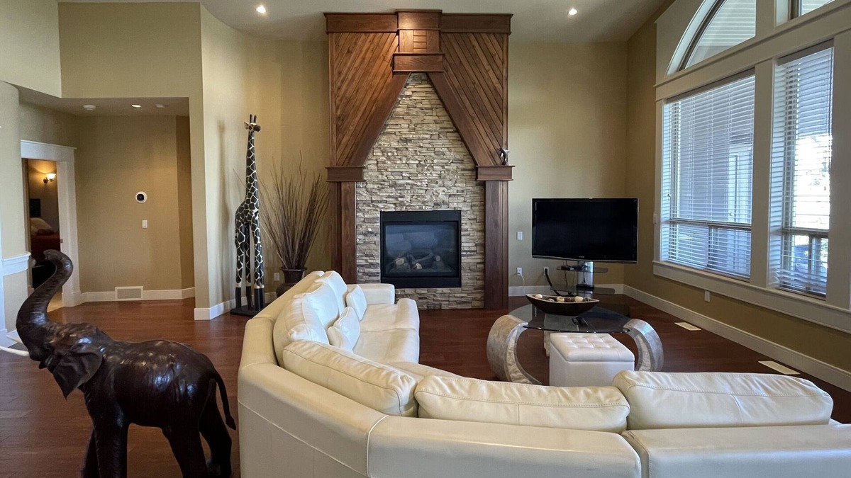 Southwest Mission House | Family Home in Upper Mission