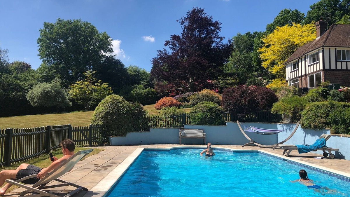 Hartfield House | Family Home in Winnie the Pooh Forest, with Stunning View & Heated Swimming Pool