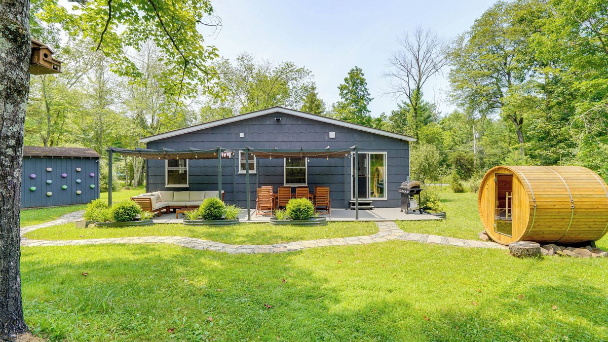 High Falls House | Family Home w/Outdoor Oasis in Hudson Valley