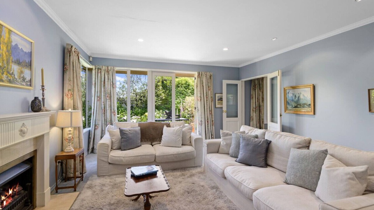 Merivale House | Family Home With Garden