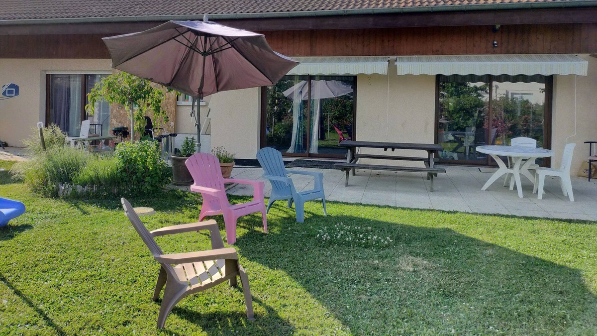 Thonon-les-Bains House | Family house 500m from the lake... Large garden