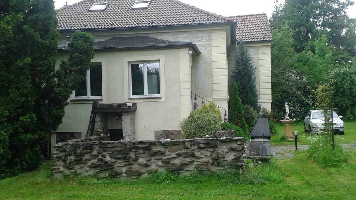 Plana nad Luznici Villa | Family house with indoor swimming pool and sauna
