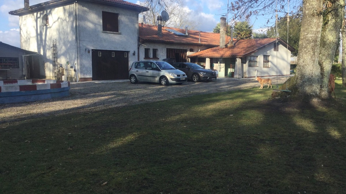 Retjons House | Family house in the countryside
