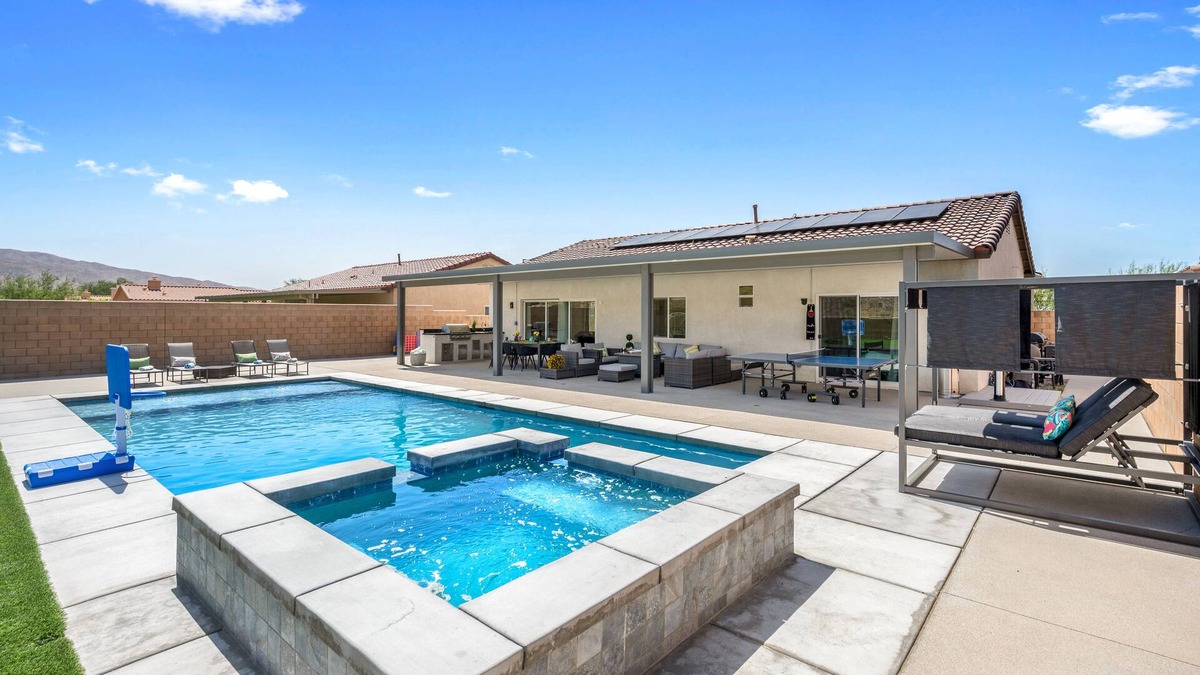Desert Hot Springs House | Family Paradise SaltWaterPool Spa EV Charger Game Room Fire pit Poker Table