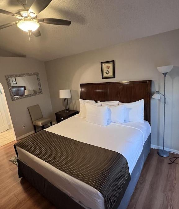 Ocoee House | Family Paradise. 3 Bedrooms, 2 Bathrooms.