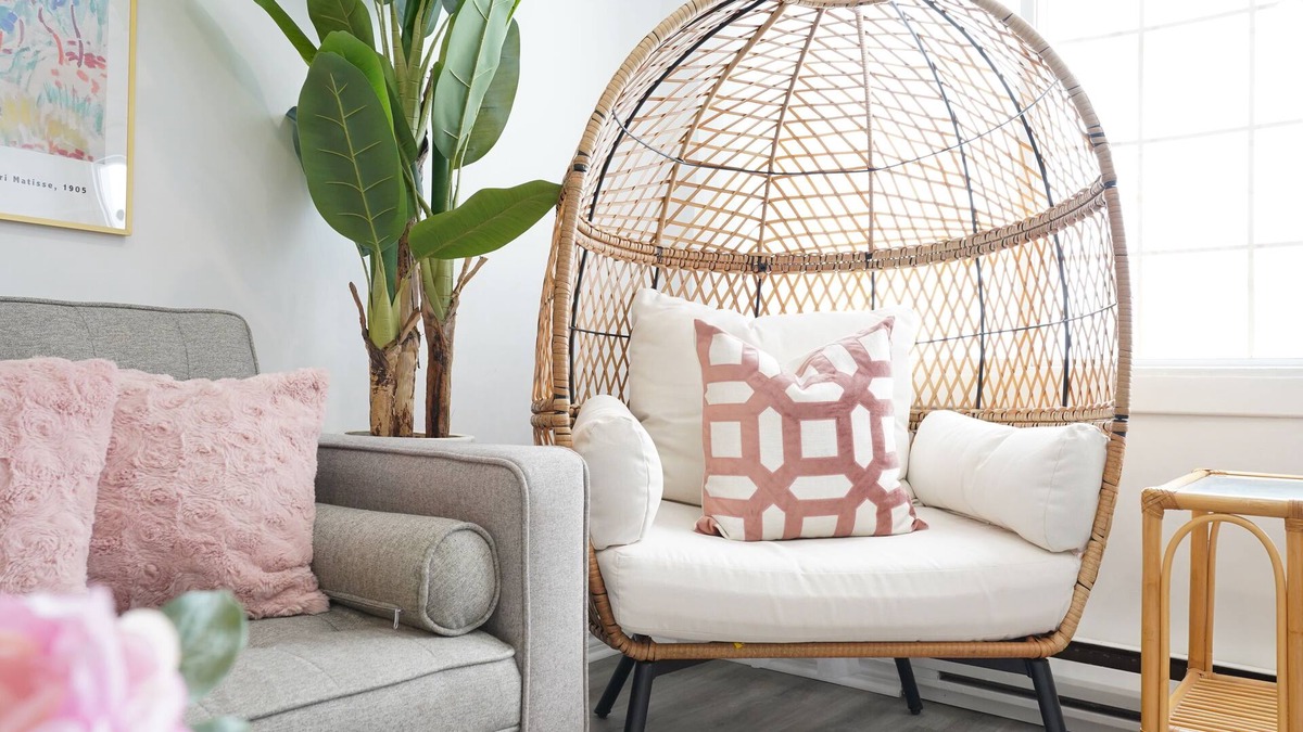 Cornwall House | Family & Pet Friendly Modern Bright Bungalow