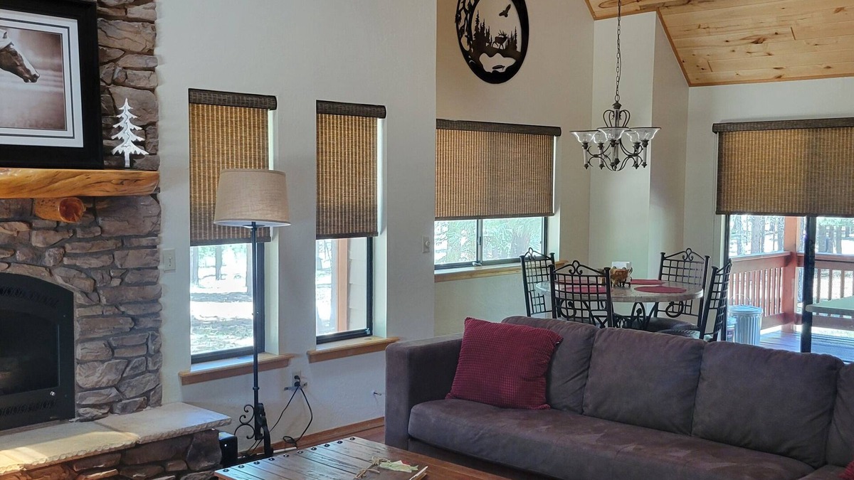 Heber Cabin | Family retreat in the cool pines!