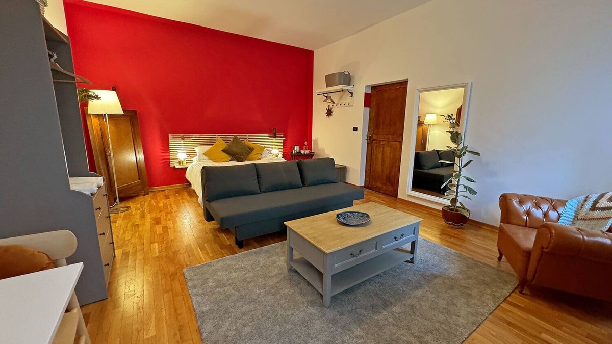 Lugo Apartment | Family room Melograno's colors