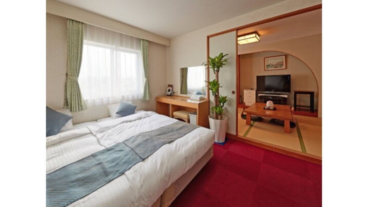 Oroku House | Family RoomJapanese Western Style RoomNonSmokin / Naha Okinawa