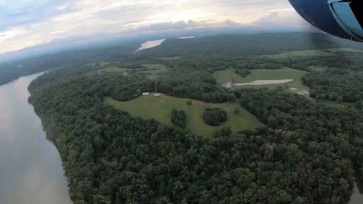 Chickamauga Lake House | Family Style Tiny Home with Fantastic River Views