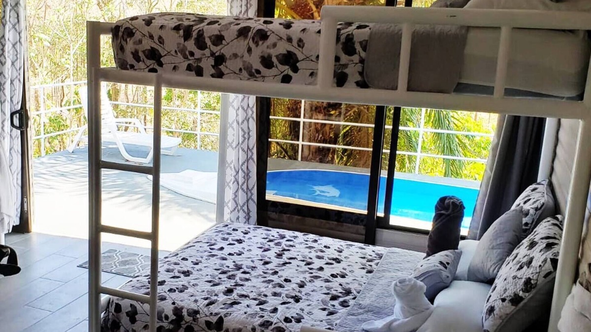 Parrita House | Family Treehouse