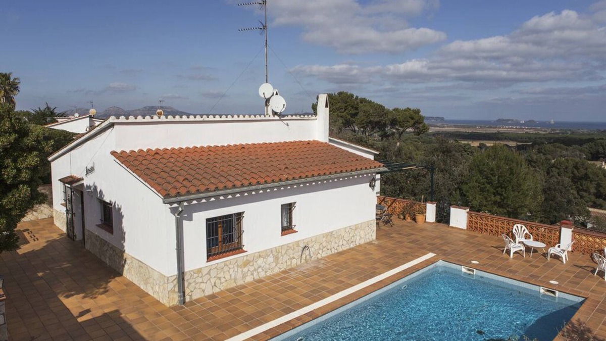 Pals Villa | Family Villa - Pals with a private pool and panoramic sea views
