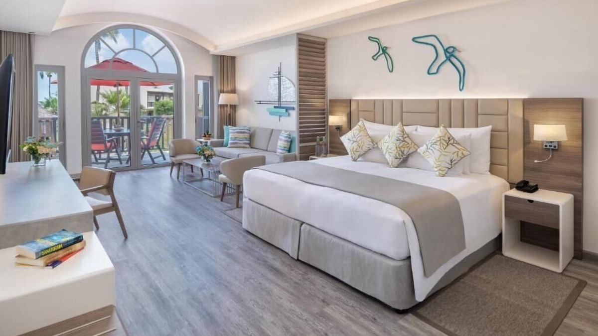 Jebel Ali Apartment | familyJunior Suite Near Jabel Ali Beach