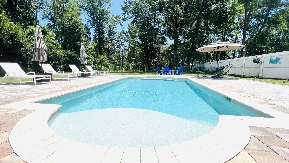 Isle of Palms House | Fancy private pool home in Jax beach