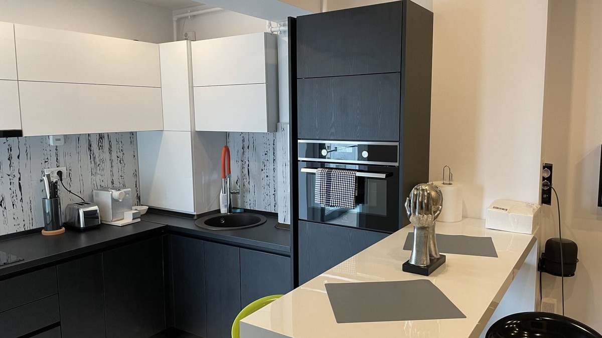 Militari Apartment | Fancy Westpark 2 Residence Lake View W7