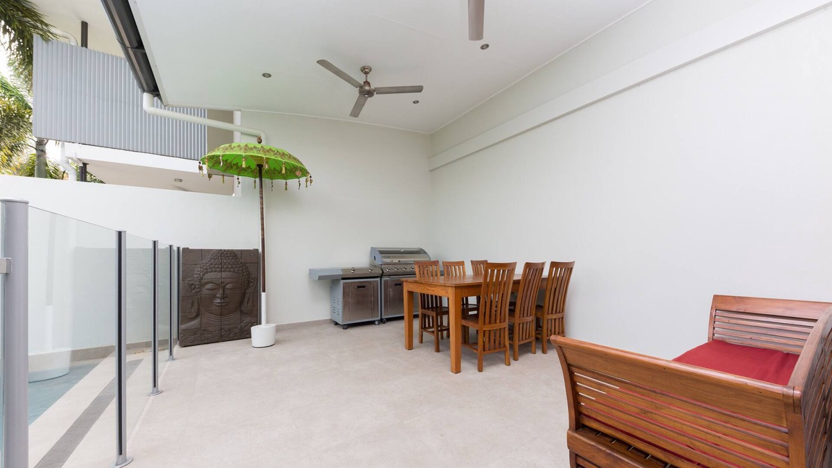 Fannie Bay House | Fannie Bay 3 bedroom townhouse with pool.